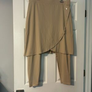 Women's Athletic Skirt with Leggings